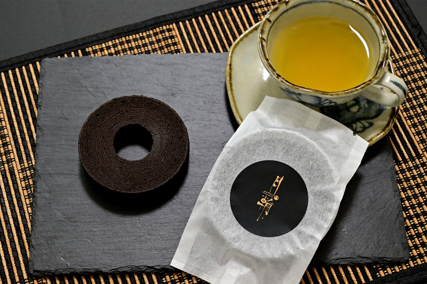 月輪 - Gachirin -(グルテンフリー / 竹炭使用)